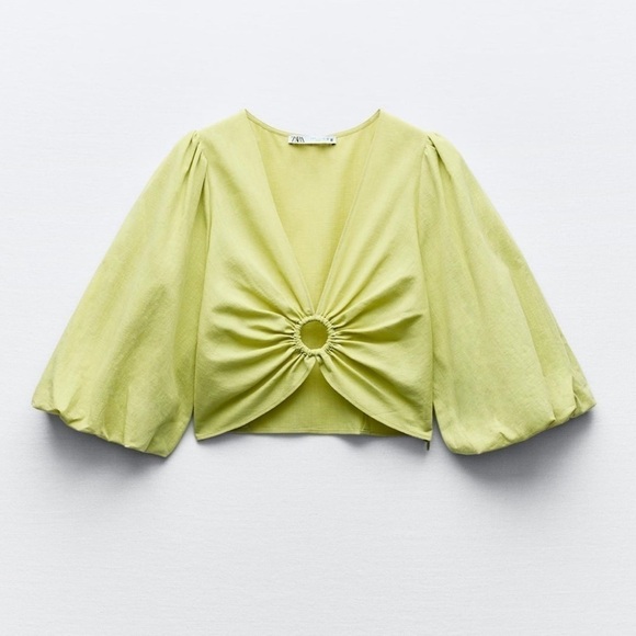 New ZARA Crop Top With Ring - Picture 3 of 9